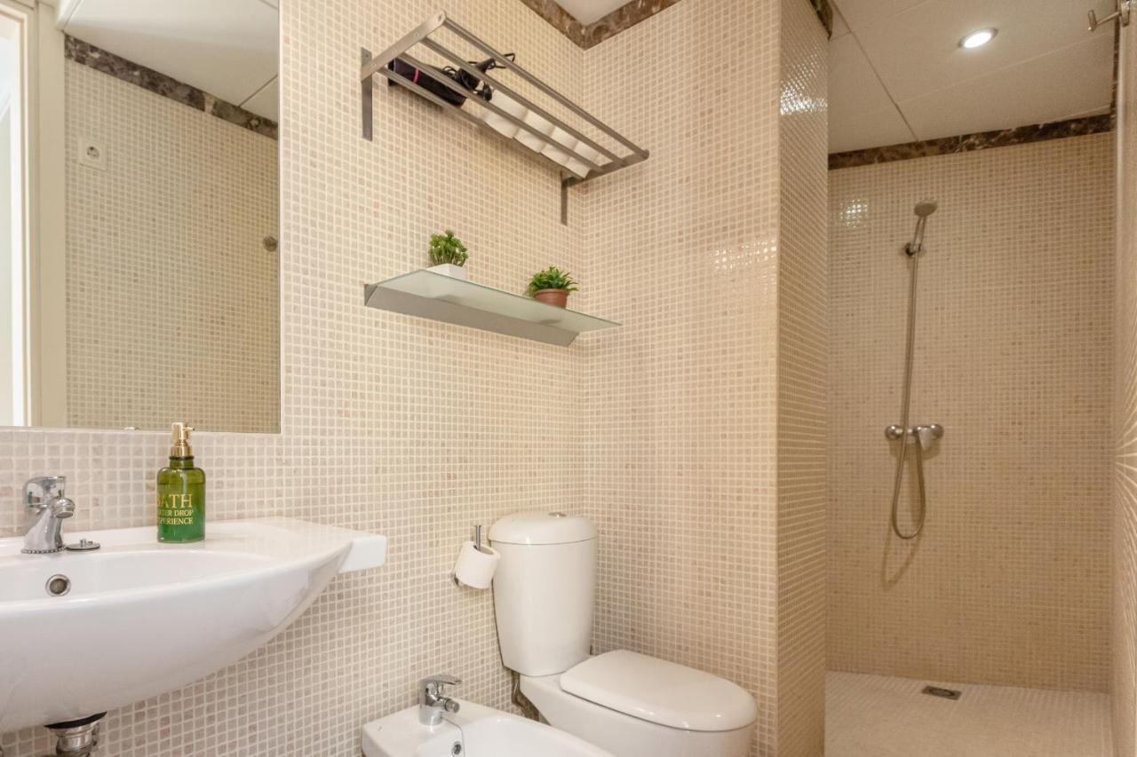Green-Apartments Giralda Views Севилья Экстерьер фото